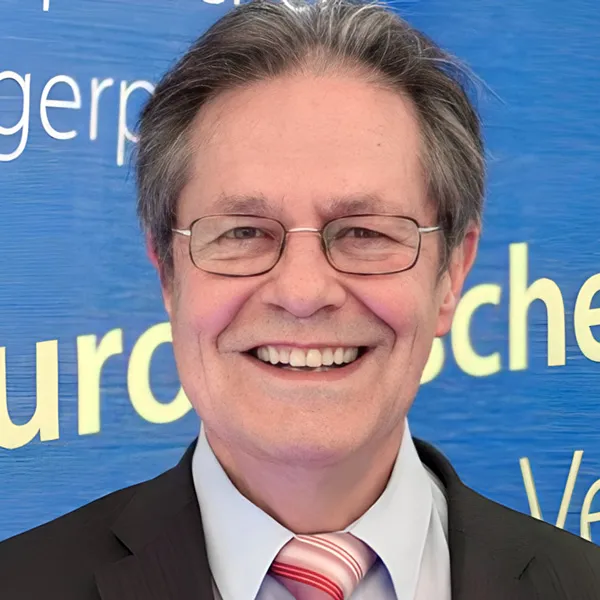 Prof. Dr. Klaus Buchner Portrait
